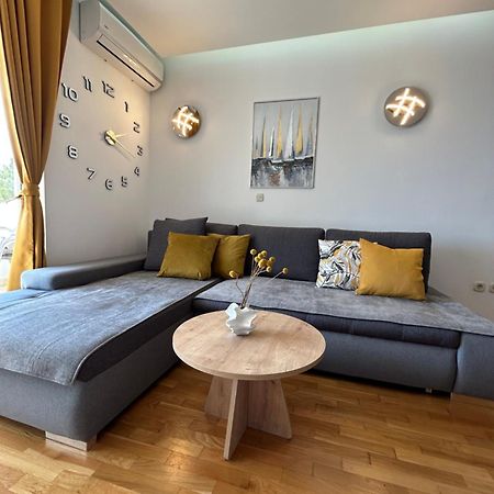 Seayou Apartment Baška Voda Екстериор снимка