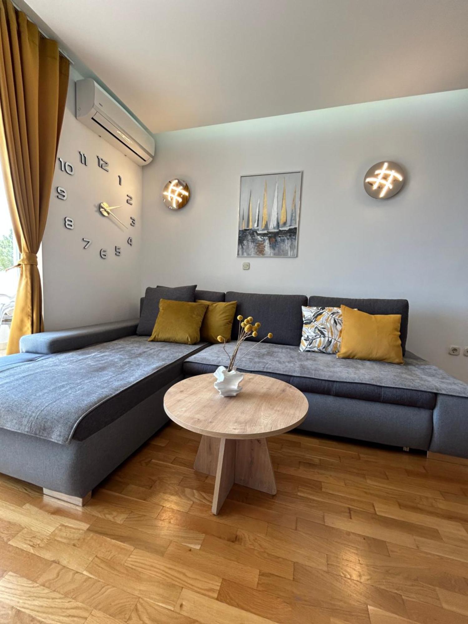 Seayou Apartment Baška Voda Екстериор снимка